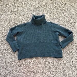Halston 100% Merino Wool Sweater Teal Size S- Small SHRUNK From Medium